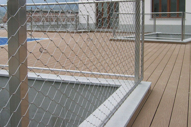 wire mesh handrail